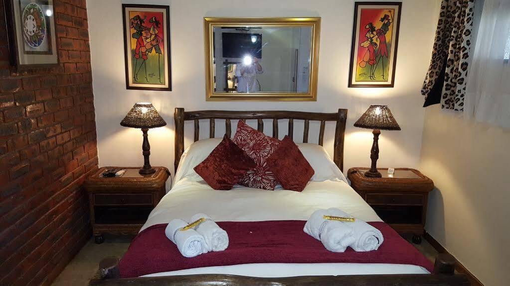 Roosfontein Bed And Breakfast Дърбан Екстериор снимка